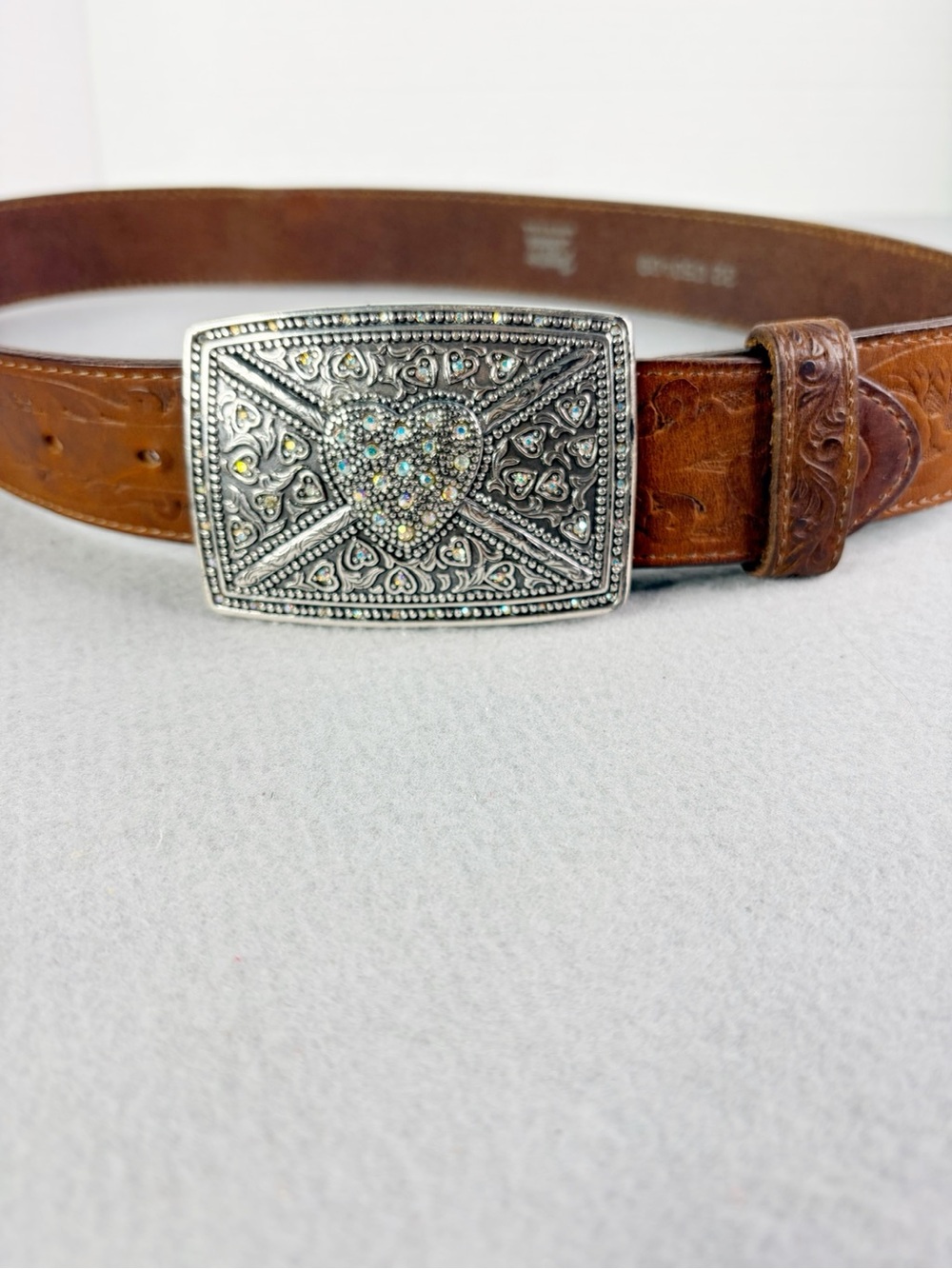Tony Lama Leather Ladies Filigree Trophy Rhinestones Size 32 Western Cowboy Belt